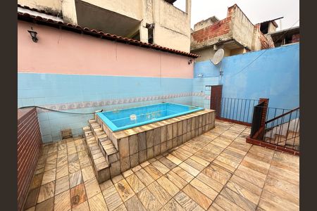 Casa para alugar com 80m², 3 quartos e 1 vagaPiscina