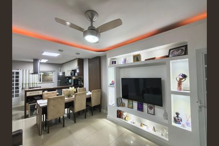Casa de Condomínio à venda com 3 quartos, 170m² em Taquara, Rio de Janeiro