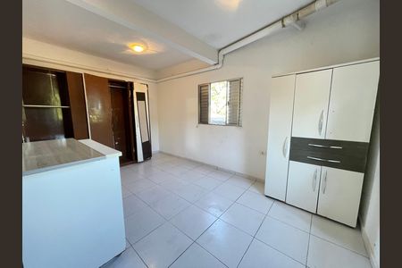 Casa para alugar com 50m², 1 quarto e sem vagaQuarto