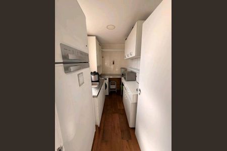 Corredor de apartamento para alugar com 1 quarto, 40m² em Farroupilha, Porto Alegre