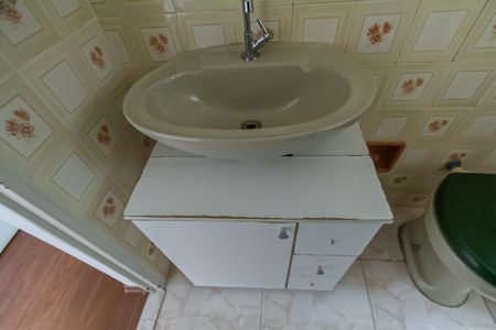 Casa à venda com 132m², 3 quartos e 2 vagas Casa à venda com 132m², 3 quartos e 2 vagasBanheiro da Suíte