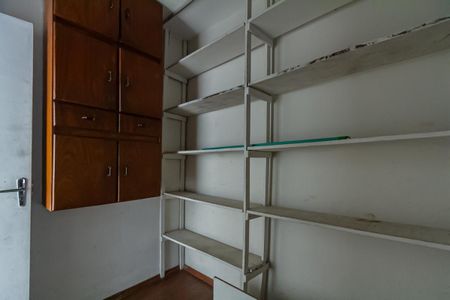 Casa à venda com 132m², 3 quartos e 2 vagas Casa à venda com 132m², 3 quartos e 2 vagasQuarto de Serviço
