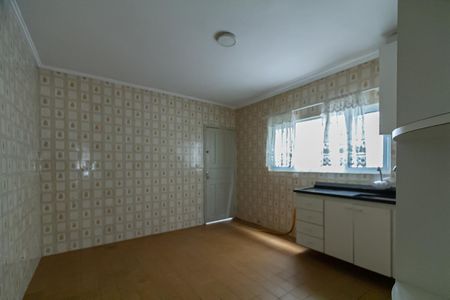 Casa à venda com 132m², 3 quartos e 2 vagas Casa à venda com 132m², 3 quartos e 2 vagasCozinha