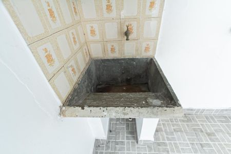 Casa à venda com 132m², 3 quartos e 2 vagas Casa à venda com 132m², 3 quartos e 2 vagasQuintal e Áread e Serviço