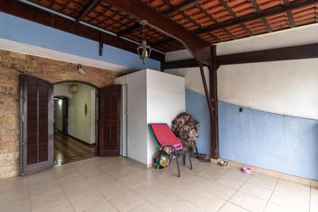 Casa para alugar com 180m², 3 quartos e 2 vagas Casa para alugar com 180m², 3 quartos e 2 vagasVaranda da Suíte