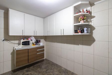 Casa para alugar com 180m², 3 quartos e 2 vagas Casa para alugar com 180m², 3 quartos e 2 vagasCozinha