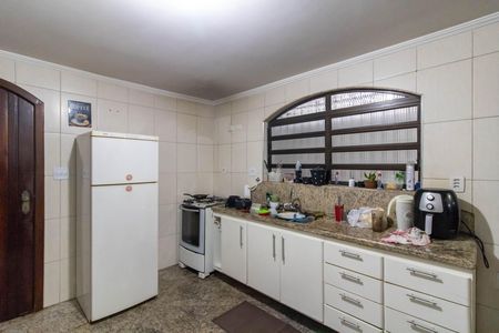 Casa para alugar com 180m², 3 quartos e 2 vagas Casa para alugar com 180m², 3 quartos e 2 vagasCozinha