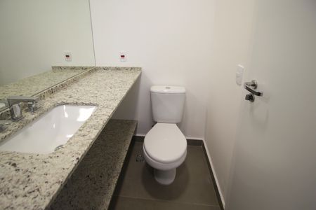 Apartamento para alugar com 67m², 2 quartos e 1 vaga