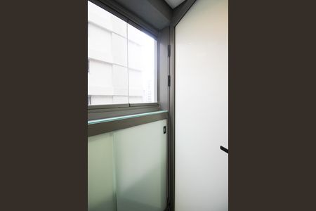 Apartamento para alugar com 67m², 2 quartos e 1 vaga Apartamento para alugar com 67m², 2 quartos e 1 vagaÁrea de serviço