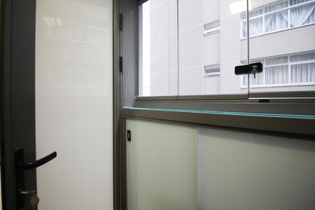 Apartamento para alugar com 67m², 2 quartos e 1 vaga Apartamento para alugar com 67m², 2 quartos e 1 vagaÁrea de serviço