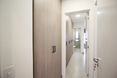 Apartamento para alugar com 67m², 2 quartos e 1 vaga Apartamento para alugar com 67m², 2 quartos e 1 vagaCorredor