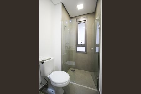 Apartamento para alugar com 67m², 2 quartos e 1 vaga Apartamento para alugar com 67m², 2 quartos e 1 vagaBanheiro da Suíte 1