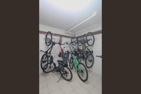 Apartamento para alugar com 95m², 2 quartos e 2 vagas Apartamento para alugar com 95m², 2 quartos e 2 vagasBicicletario