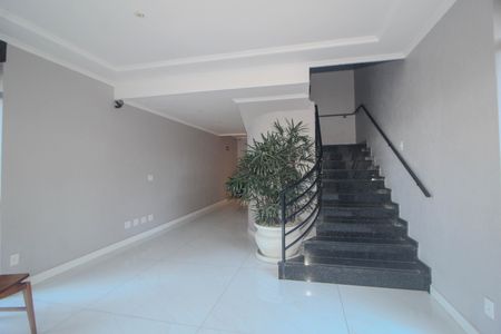 Apartamento para alugar com 95m², 2 quartos e 2 vagas Apartamento para alugar com 95m², 2 quartos e 2 vagasHall de entrada
