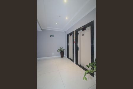 Apartamento para alugar com 95m², 2 quartos e 2 vagas Apartamento para alugar com 95m², 2 quartos e 2 vagasHall de entrada