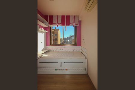 Apartamento para alugar com 95m², 2 quartos e 2 vagas Apartamento para alugar com 95m², 2 quartos e 2 vagasQuarto