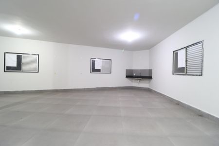 Sala/Cozinha de kitnet/studio para alugar com 1 quarto, 80m² em Centro, Uberlândia