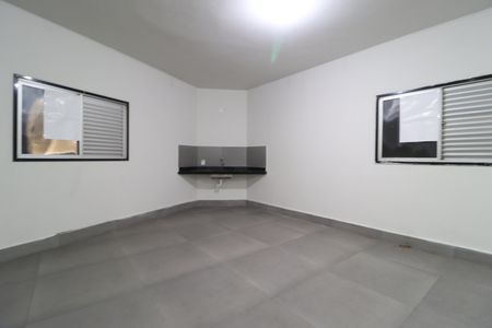 Sala/Cozinha de kitnet/studio para alugar com 1 quarto, 80m² em Centro, Uberlândia