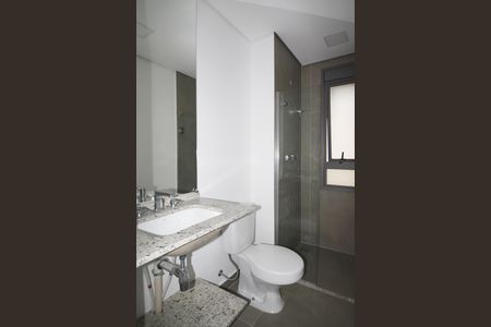 Apartamento para alugar com 68m², 2 quartos e 1 vaga Apartamento para alugar com 68m², 2 quartos e 1 vagaBanheiro da Suíte 2