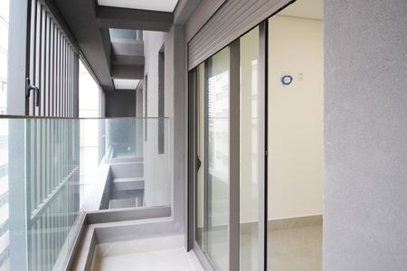 Apartamento para alugar com 68m², 2 quartos e 1 vaga Apartamento para alugar com 68m², 2 quartos e 1 vagaVaranda da Suíte 1