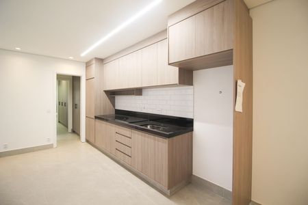 Cozinha  de apartamento para alugar com 2 quartos, 68m² em Indianópolis, São Paulo