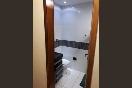 Casa para alugar com 370m², 3 quartos e 3 vagas Casa para alugar com 370m², 3 quartos e 3 vagasLavabo