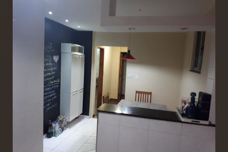 Casa para alugar com 3 quartos, 370m² em Engenheiro Leal, Rio de Janeiro