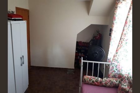 Casa para alugar com 3 quartos, 370m² em Engenheiro Leal, Rio de Janeiro