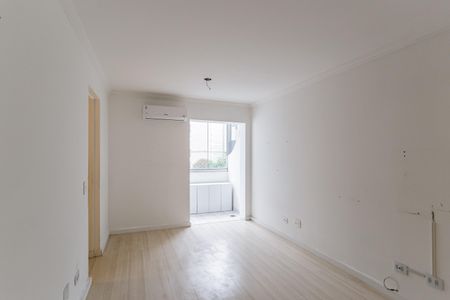 Sala de apartamento à venda com 2 quartos, 60m² em Chácara Itaim, São Paulo