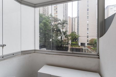 Varanda de apartamento à venda com 2 quartos, 60m² em Chácara Itaim, São Paulo