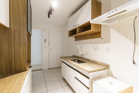 Apartamento à venda com 60m², 2 quartos e 1 vaga Apartamento à venda com 60m², 2 quartos e 1 vagaCozinha