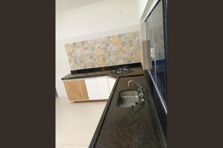 Casa para alugar com 114m², 2 quartos e 2 vagas Casa para alugar com 114m², 2 quartos e 2 vagasCozinha