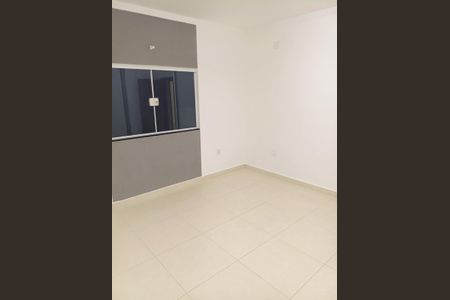 Casa para alugar com 114m², 2 quartos e 2 vagas Casa para alugar com 114m², 2 quartos e 2 vagasQuarto 2
