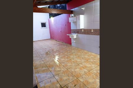Área de serviço de casa para alugar com 2 quartos, 114m² em Jardim Santa Júlia, São José dos Campos