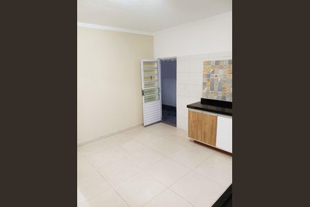 Cozinha de casa para alugar com 2 quartos, 114m² em Jardim Santa Júlia, São José dos Campos