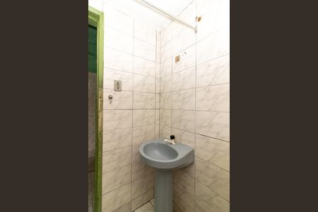 Banheiro de casa para alugar com 1 quarto, 50m² em Bangu, Rio de Janeiro