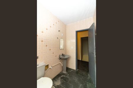 Casa para alugar com 40m², 2 quartos e sem vaga Casa para alugar com 40m², 2 quartos e sem vagaBanheiro 2
