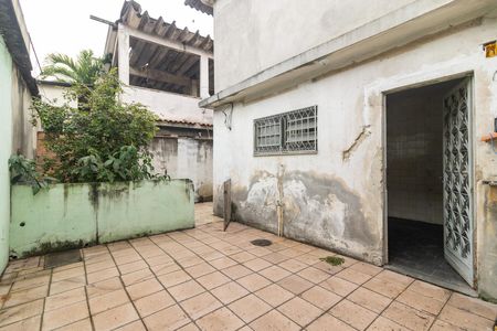 Casa para alugar com 40m², 2 quartos e sem vaga Casa para alugar com 40m², 2 quartos e sem vagaQuintal