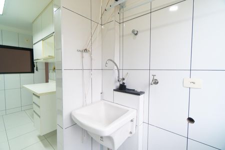 Apartamento à venda com 65m², 2 quartos e 1 vagaÁrea de Serviço