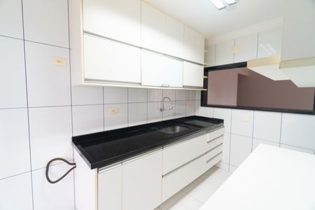 Apartamento à venda com 65m², 2 quartos e 1 vagaCozinha