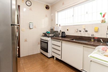 Casa para alugar com 140m², 3 quartos e 2 vagas Casa para alugar com 140m², 3 quartos e 2 vagasCozinha