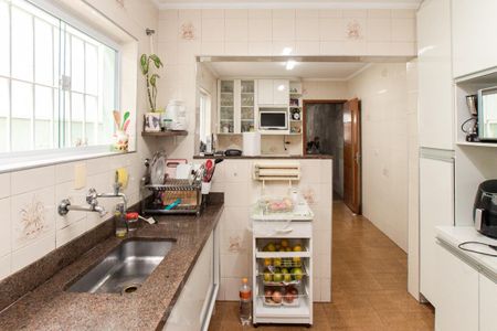 Casa para alugar com 140m², 3 quartos e 2 vagas Casa para alugar com 140m², 3 quartos e 2 vagasCozinha
