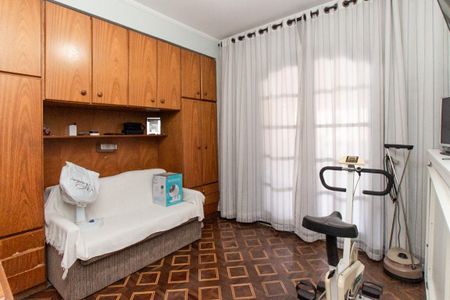 Casa para alugar com 140m², 3 quartos e 2 vagas Casa para alugar com 140m², 3 quartos e 2 vagasQuarto 3
