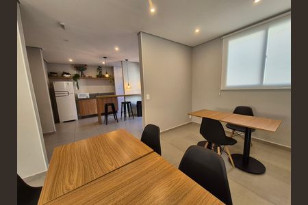 Apartamento para alugar com 40m², 2 quartos e sem vaga