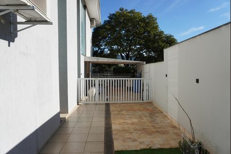 Área externa de casa de condomínio à venda com 4 quartos, 480m² em Tarumã, Barueri