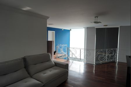 Casa de condomínio à venda com 480m², 4 quartos e 6 vagasPiso Superior