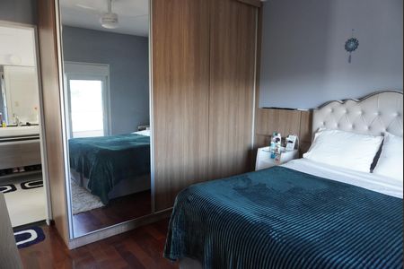Casa de condomínio à venda com 480m², 4 quartos e 6 vagasSuíte 3