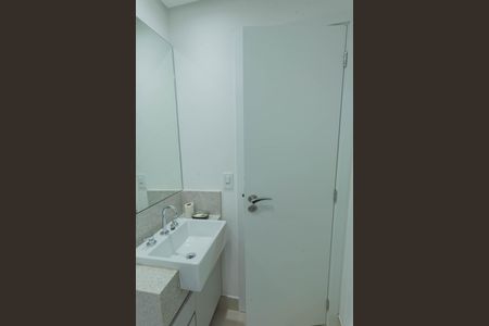 Apartamento para alugar com 115m², 3 quartos e 2 vagas Apartamento para alugar com 115m², 3 quartos e 2 vagasBanheiro