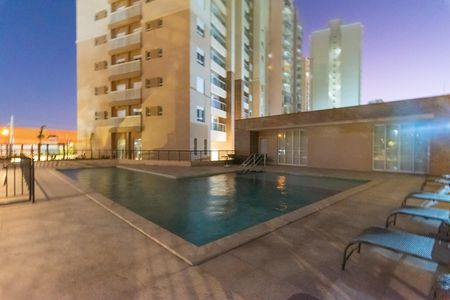 Apartamento para alugar com 115m², 3 quartos e 2 vagas Apartamento para alugar com 115m², 3 quartos e 2 vagasÁrea comum - Piscina