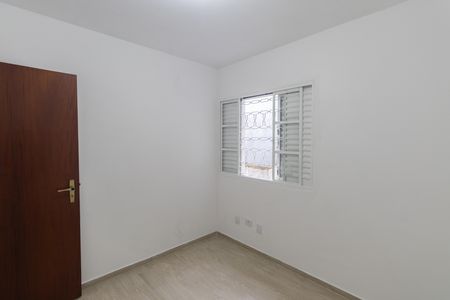 Casa à venda com 200m², 3 quartos e 2 vagas Casa à venda com 200m², 3 quartos e 2 vagasQuarto 2